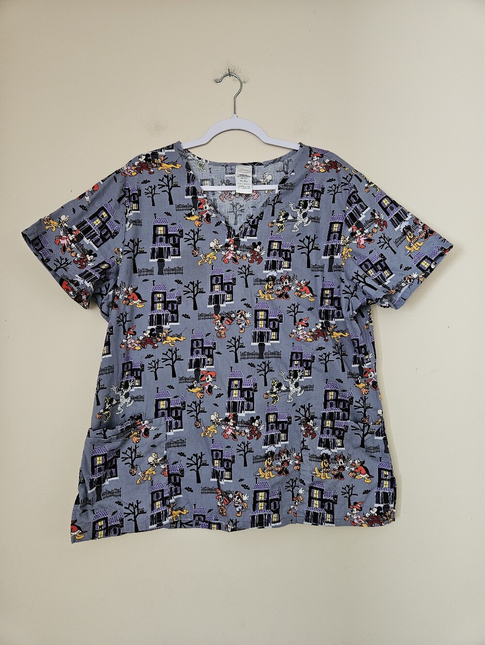 Disney Women's Halloween Mickey Mouse Scrubs Top, Size XL, Multicolor